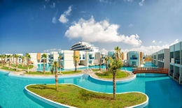 Hotel Aquasis De Luxe Resort & Spa